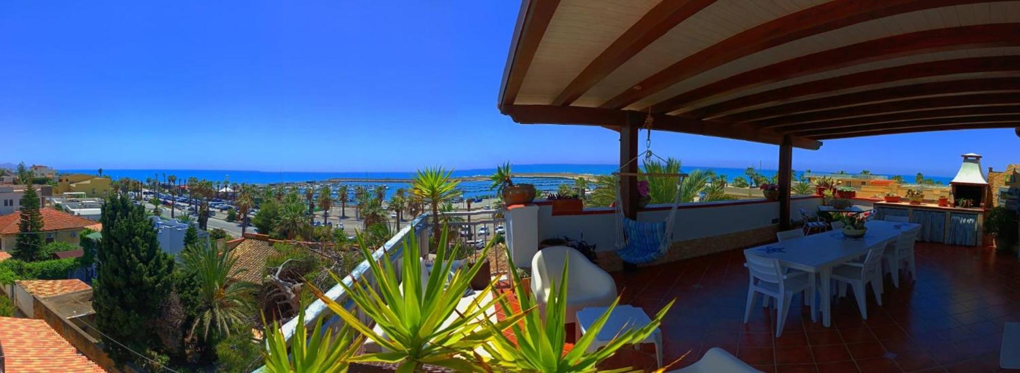 La Terrazza Di Pollon Villa San Leone Exterior photo